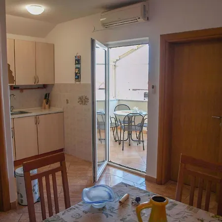 Apartament In Privlaka *